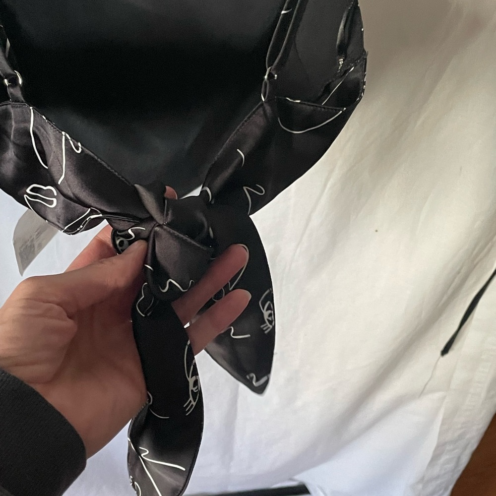 F21 tie back crop top NWT - Picture 5 of 9